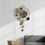 Golden Disc Metal Wall Clock - Image 2